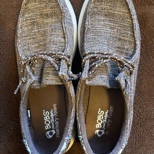 Skechers BOBS Women’s Textured Brown Slip-On size 10